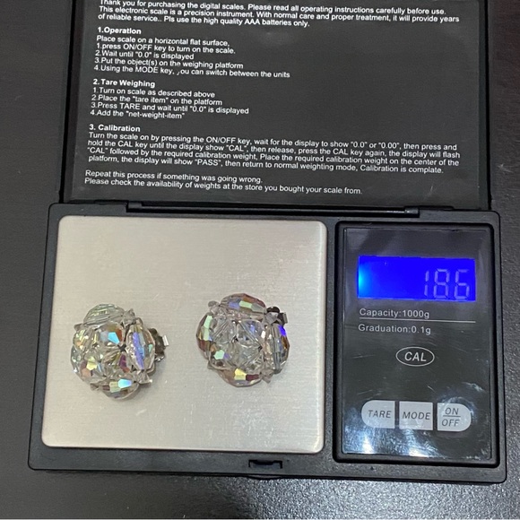 Vintage Laguna Aurora Borealis Cluster Clip Earrings - Picture 5 of 13